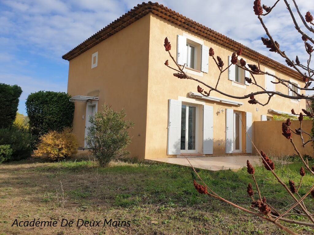 Photographie Académie De Deux Mains